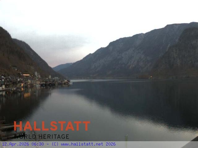 Archiv Foto Webcam Blick auf Hallstatt und den Hallstättersee