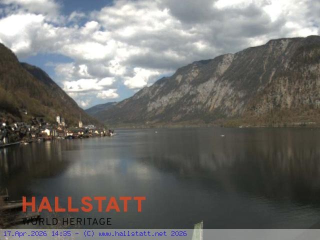 Archiv Foto Webcam Blick auf Hallstatt und den Hallstättersee