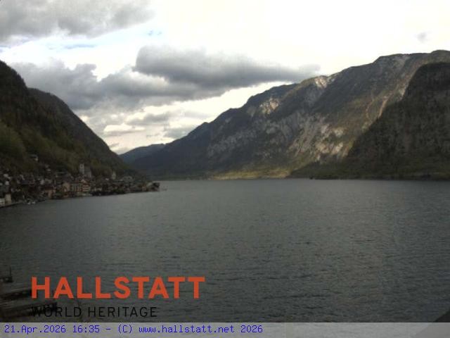 Archiv Foto Webcam Blick auf Hallstatt und den Hallstättersee