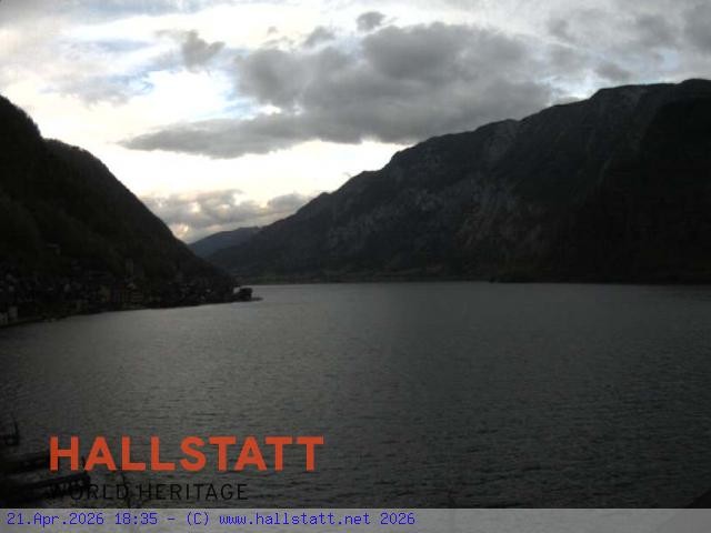 Archiv Foto Webcam Blick auf Hallstatt und den Hallstättersee