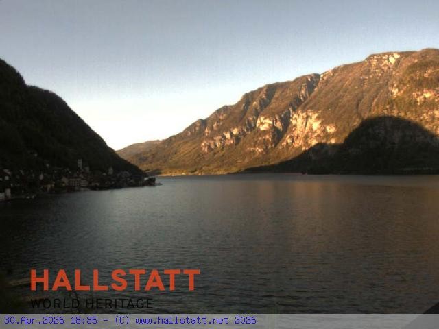 Archiv Foto Webcam Blick auf Hallstatt und den Hallstättersee