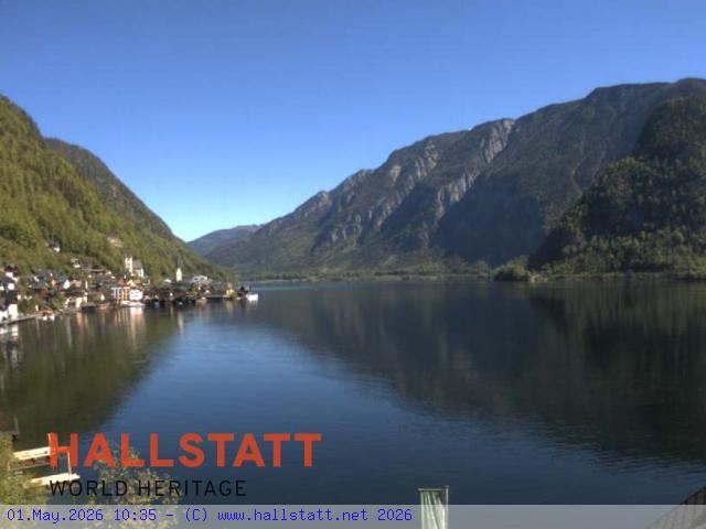 Archived image Webcam Hallstatt: Village and Lake