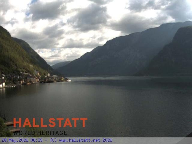 Archiv Foto Webcam Blick auf Hallstatt und den Hallstättersee