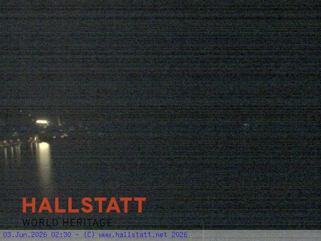 Archived image Webcam Hallstatt: Village and Lake