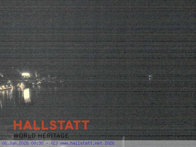 Archived image Webcam Hallstatt: Village and Lake