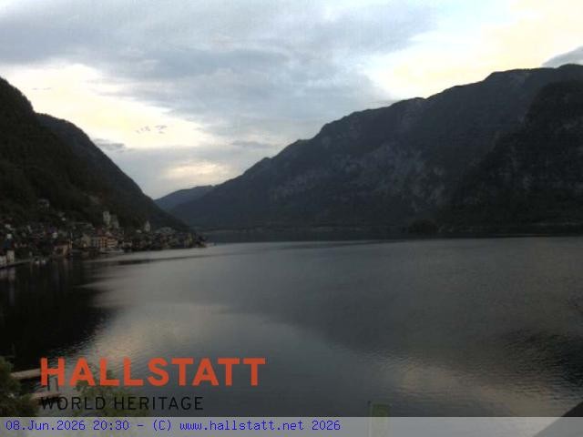 Archiv Foto Webcam Blick auf Hallstatt und den Hallstättersee