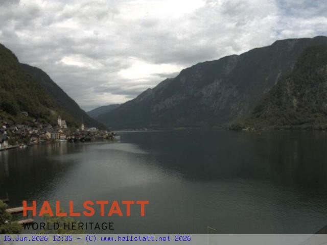 Archiv Foto Webcam Blick auf Hallstatt und den Hallstättersee