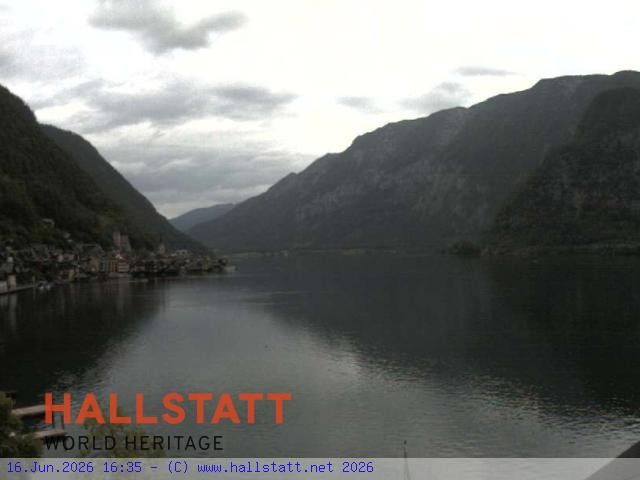 Archiv Foto Webcam Blick auf Hallstatt und den Hallstättersee