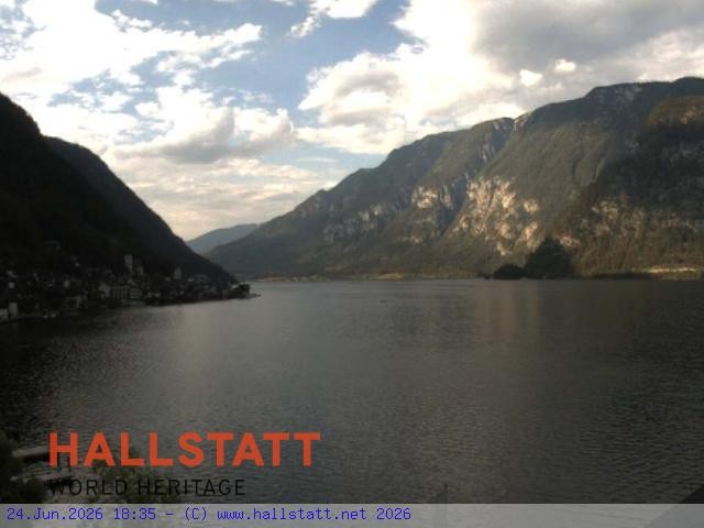 Archiv Foto Webcam Blick auf Hallstatt und den Hallstättersee
