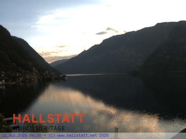 Archiv Foto Webcam Blick auf Hallstatt und den Hallstättersee