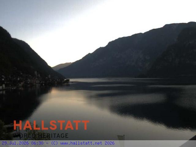 Archiv Foto Webcam Blick auf Hallstatt und den Hallstättersee