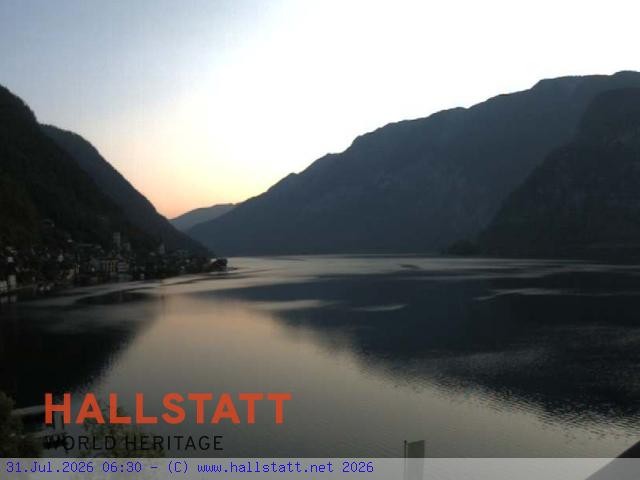 Archiv Foto Webcam Blick auf Hallstatt und den Hallstättersee