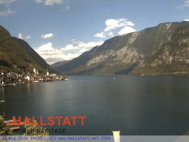 Archiv Foto Webcam Blick auf Hallstatt und den Hallstättersee