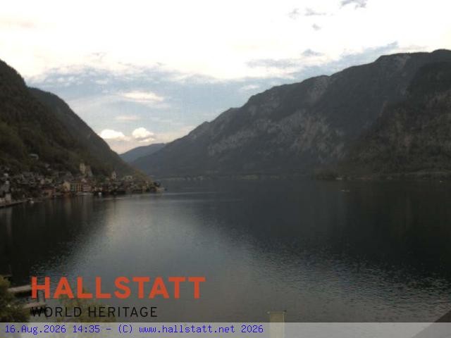 Archiv Foto Webcam Blick auf Hallstatt und den Hallstättersee