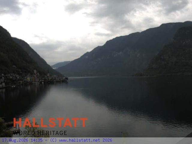 Archiv Foto Webcam Blick auf Hallstatt und den Hallstättersee