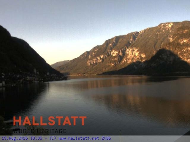 Archiv Foto Webcam Blick auf Hallstatt und den Hallstättersee