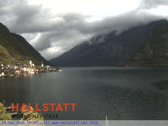 Archiv Foto Webcam Blick auf Hallstatt und den Hallstättersee