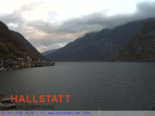 Archiv Foto Webcam Blick auf Hallstatt und den Hallstättersee