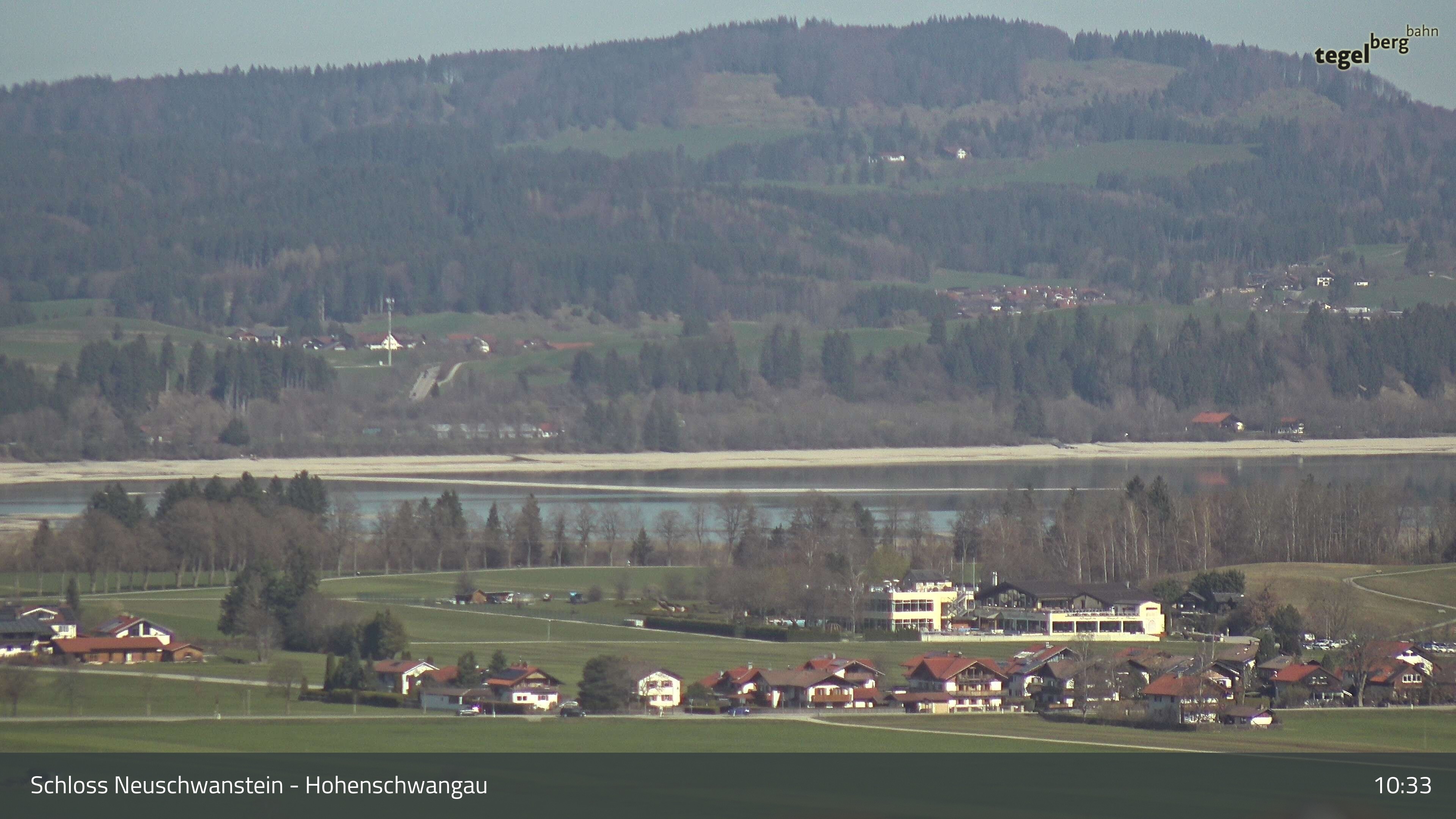 Archived image Webcam Lake Forggen, south bank and village Schwangau
