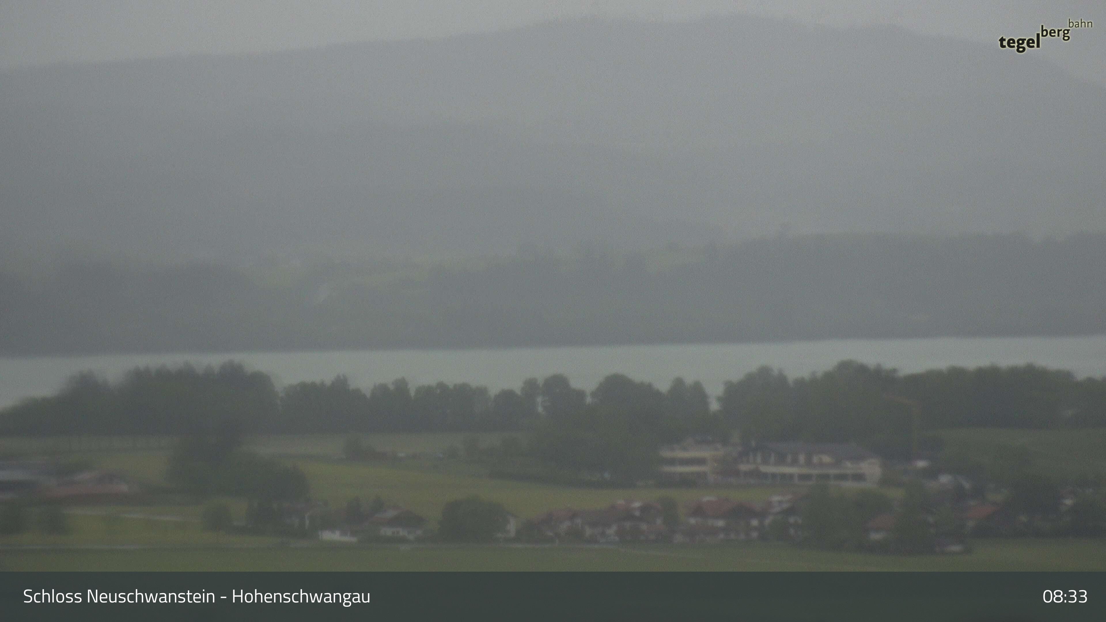 Archived image Webcam Lake Forggen, south bank and village Schwangau