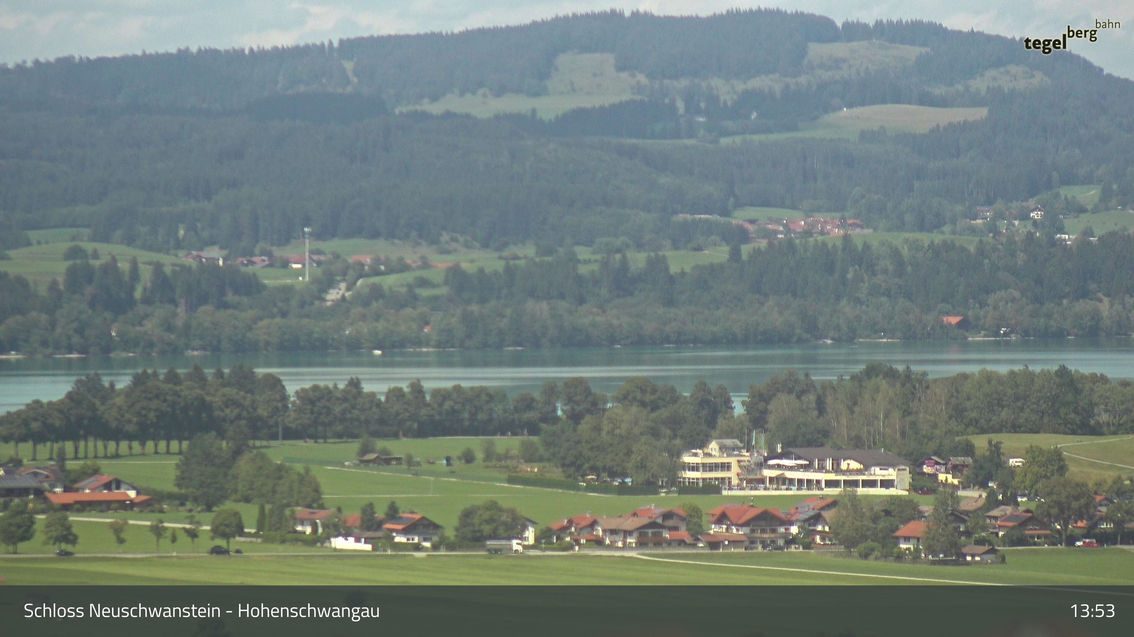 Archived image Webcam Lake Forggen, south bank and village Schwangau