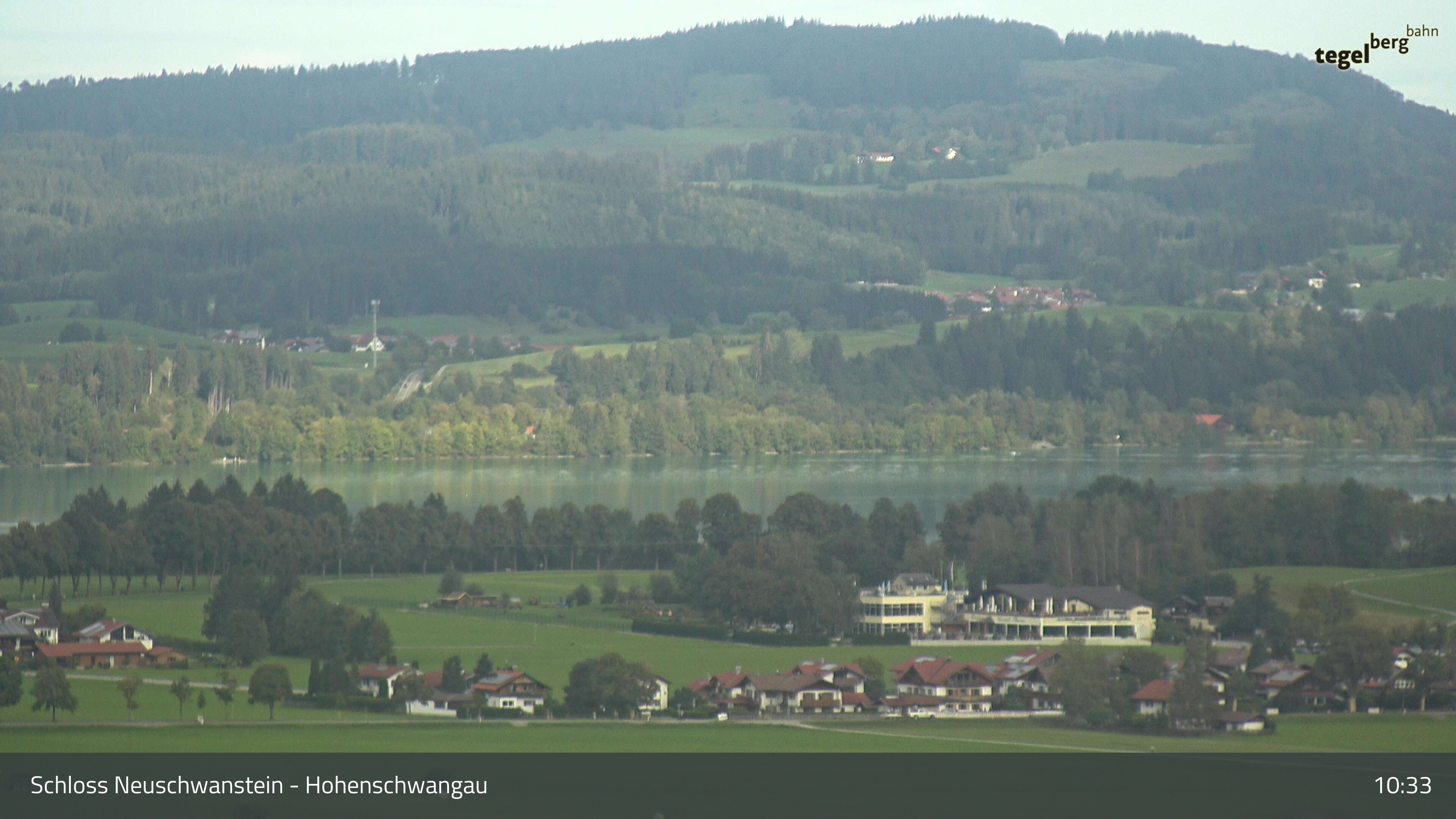 Archived image Webcam Lake Forggen, south bank and village Schwangau