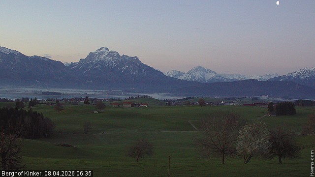 Archived image Webcam Lake Forggen - View from vacation home Kinker