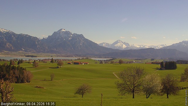 Archived image Webcam Lake Forggen - View from vacation home Kinker