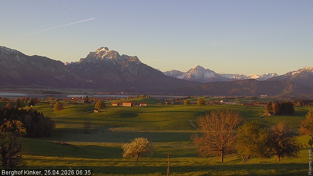 Archived image Webcam Lake Forggen - View from vacation home Kinker