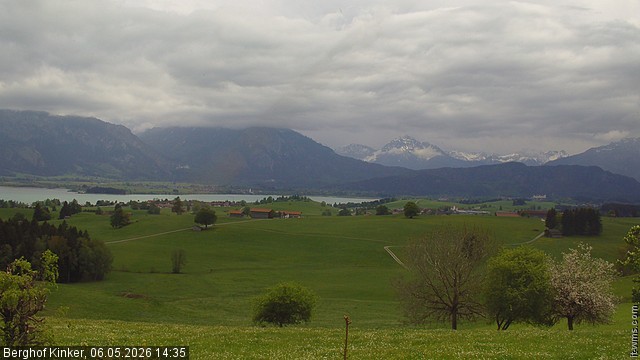 Archived image Webcam Lake Forggen - View from vacation home Kinker