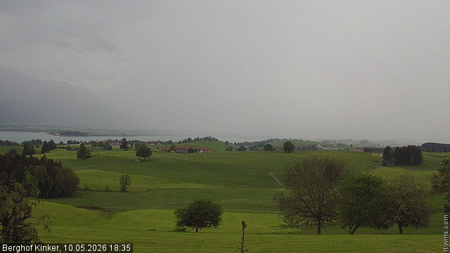 Archived image Webcam Lake Forggen - View from vacation home Kinker
