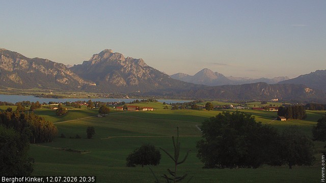 Archived image Webcam Lake Forggen - View from vacation home Kinker