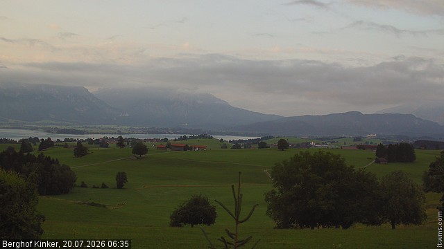 Archived image Webcam Lake Forggen - View from vacation home Kinker