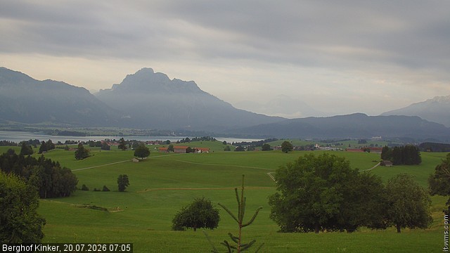 Archived image Webcam Lake Forggen - View from vacation home Kinker