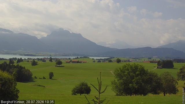 Archived image Webcam Lake Forggen - View from vacation home Kinker