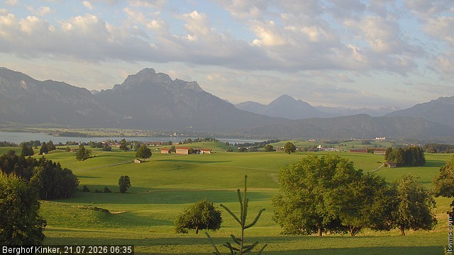 Archived image Webcam Lake Forggen - View from vacation home Kinker