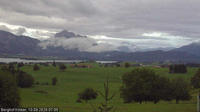 Archived image Webcam Lake Forggen - View from vacation home Kinker