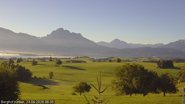 Archived image Webcam Lake Forggen - View from vacation home Kinker
