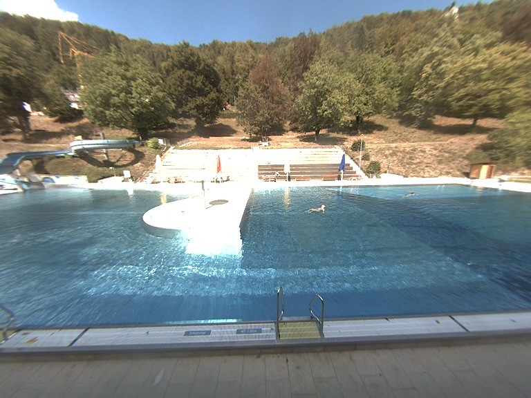 Archived image Webcam Blaubeuren: Public Pool
