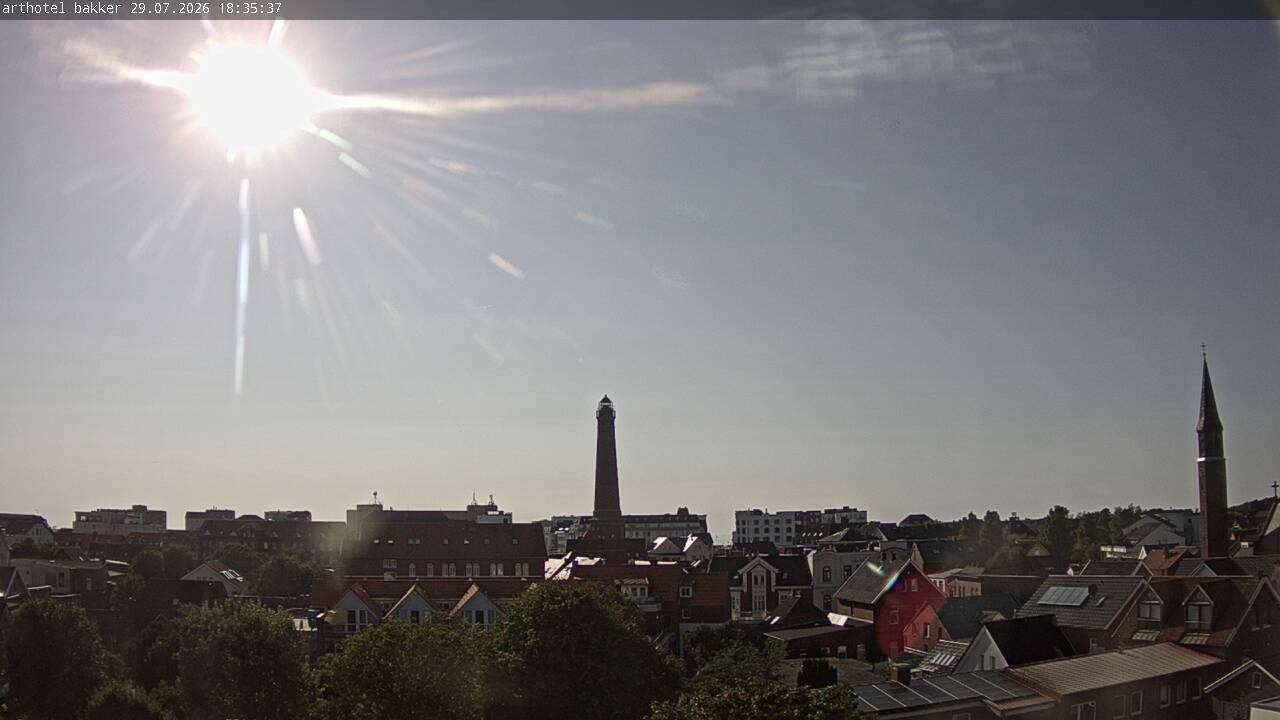 Archiv Foto Webcam Borkum: Blick auf Altstadt und Leuchtturm