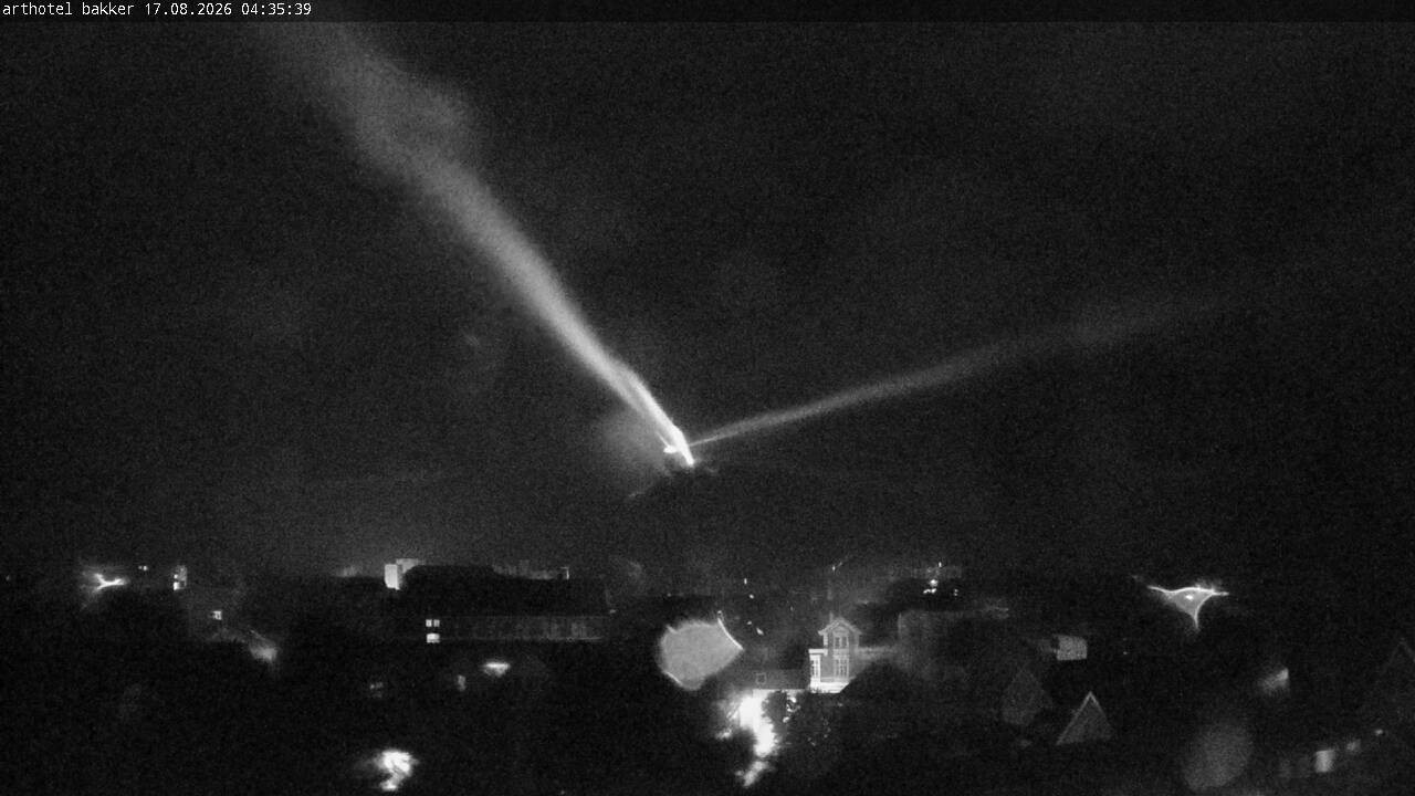 Archiv Foto Webcam Borkum: Blick auf Altstadt und Leuchtturm