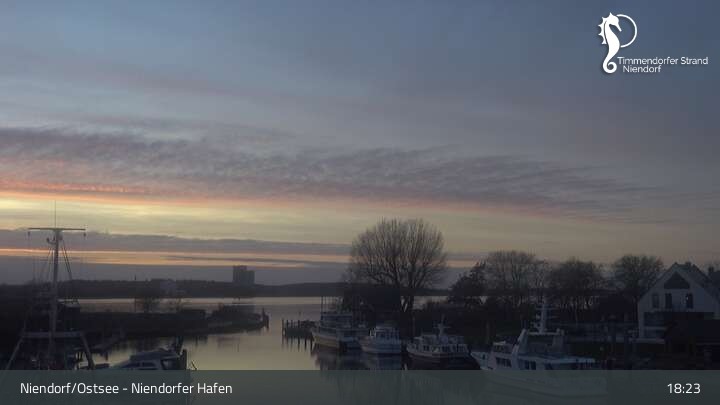 Archiv Foto Webcam Timmendorfer Strand: Niendorfer Hafen