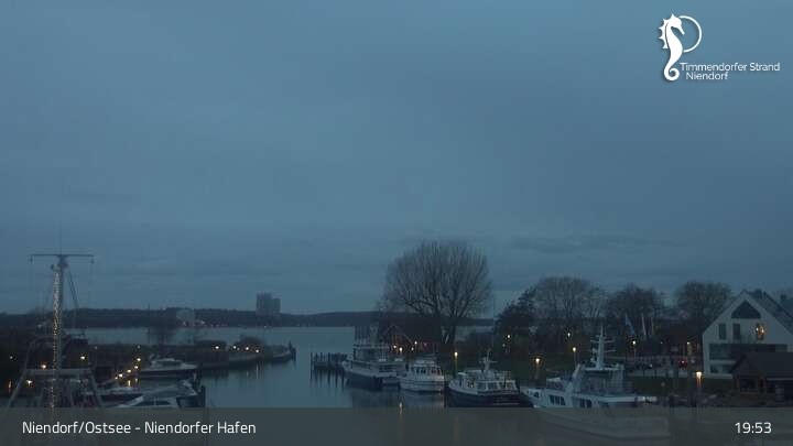 Archived image Webcam Timmendorf Beach: Niendorf Harbour