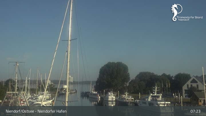 Archived image Webcam Timmendorf Beach: Niendorf Harbour