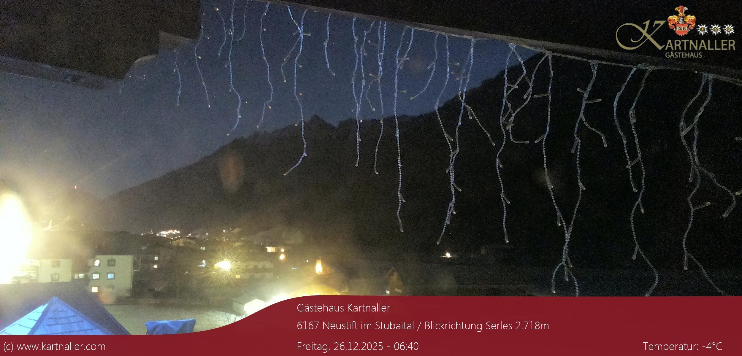 Archiv Foto Webcam Blick Neustift und Serles / Stubaital