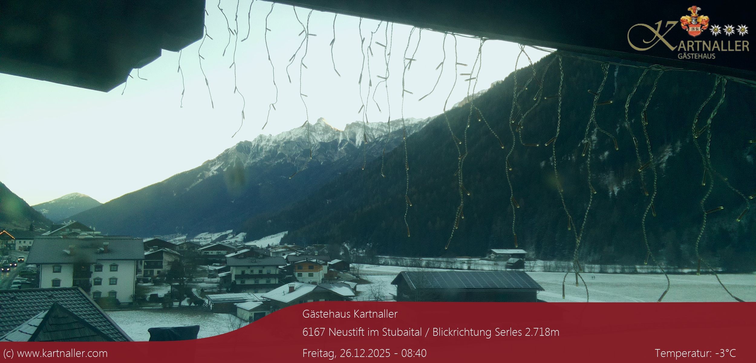 Archiv Foto Webcam Blick Neustift und Serles / Stubaital