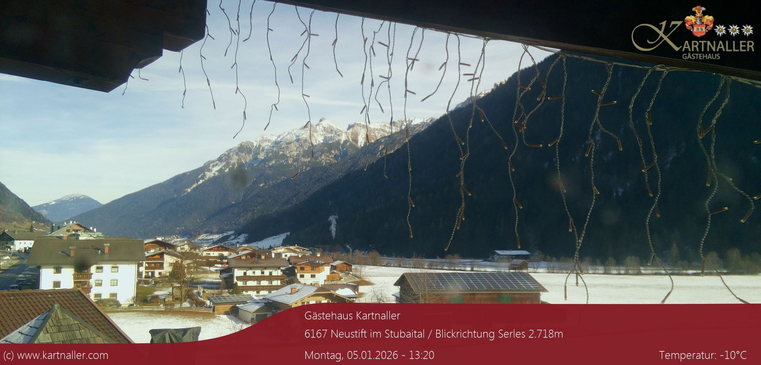Archiv Foto Webcam Blick Neustift und Serles / Stubaital