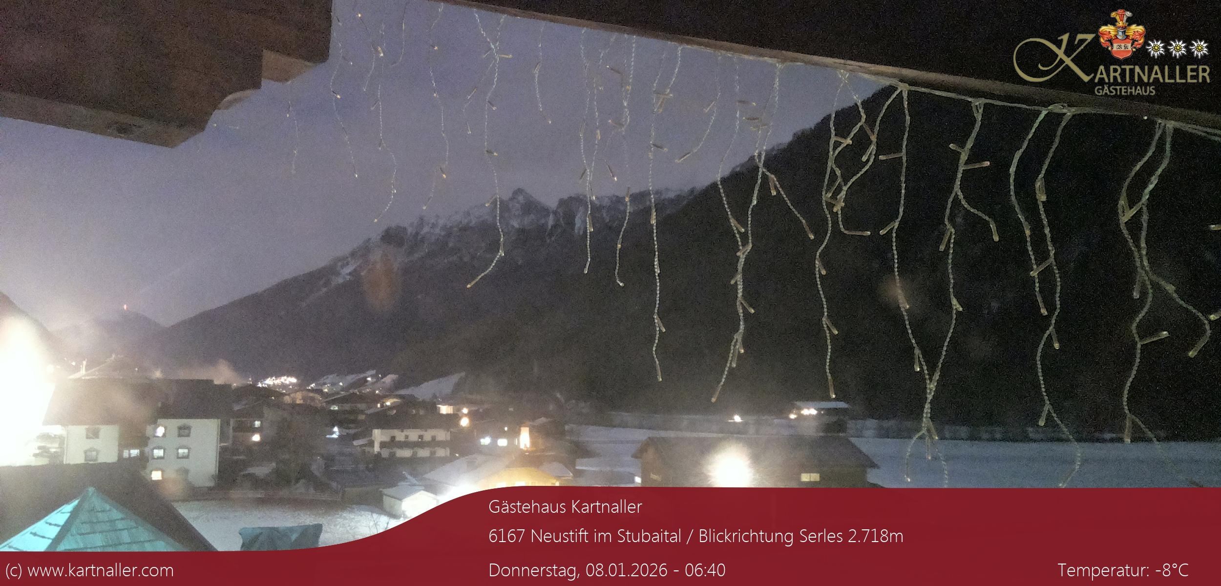 Archiv Foto Webcam Blick Neustift und Serles / Stubaital