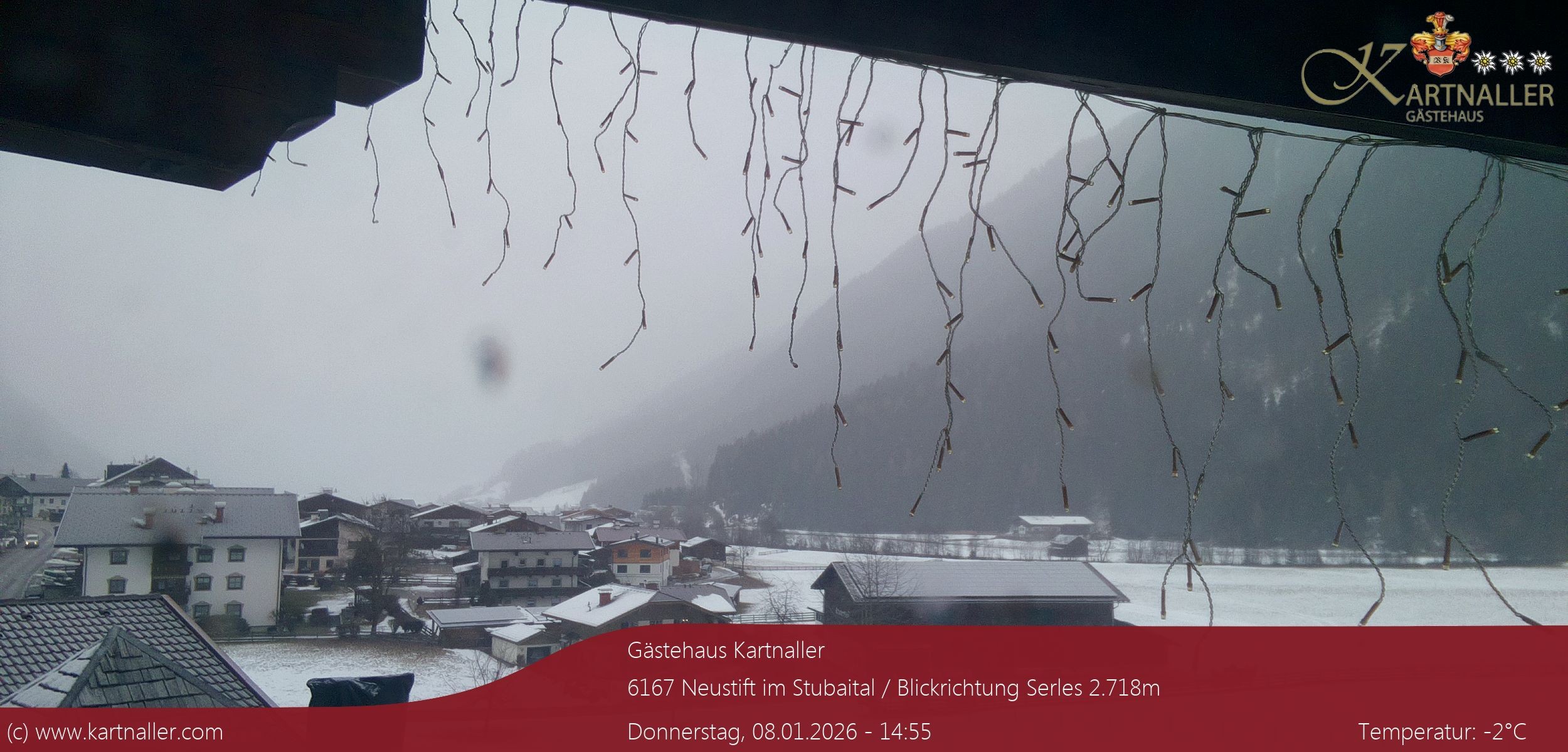 Archiv Foto Webcam Blick Neustift und Serles / Stubaital