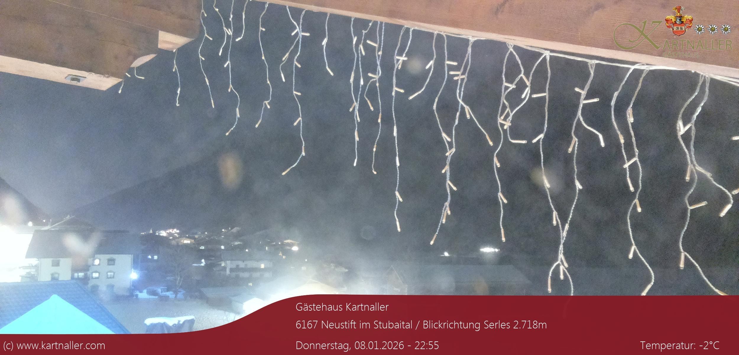 Archiv Foto Webcam Blick Neustift und Serles / Stubaital